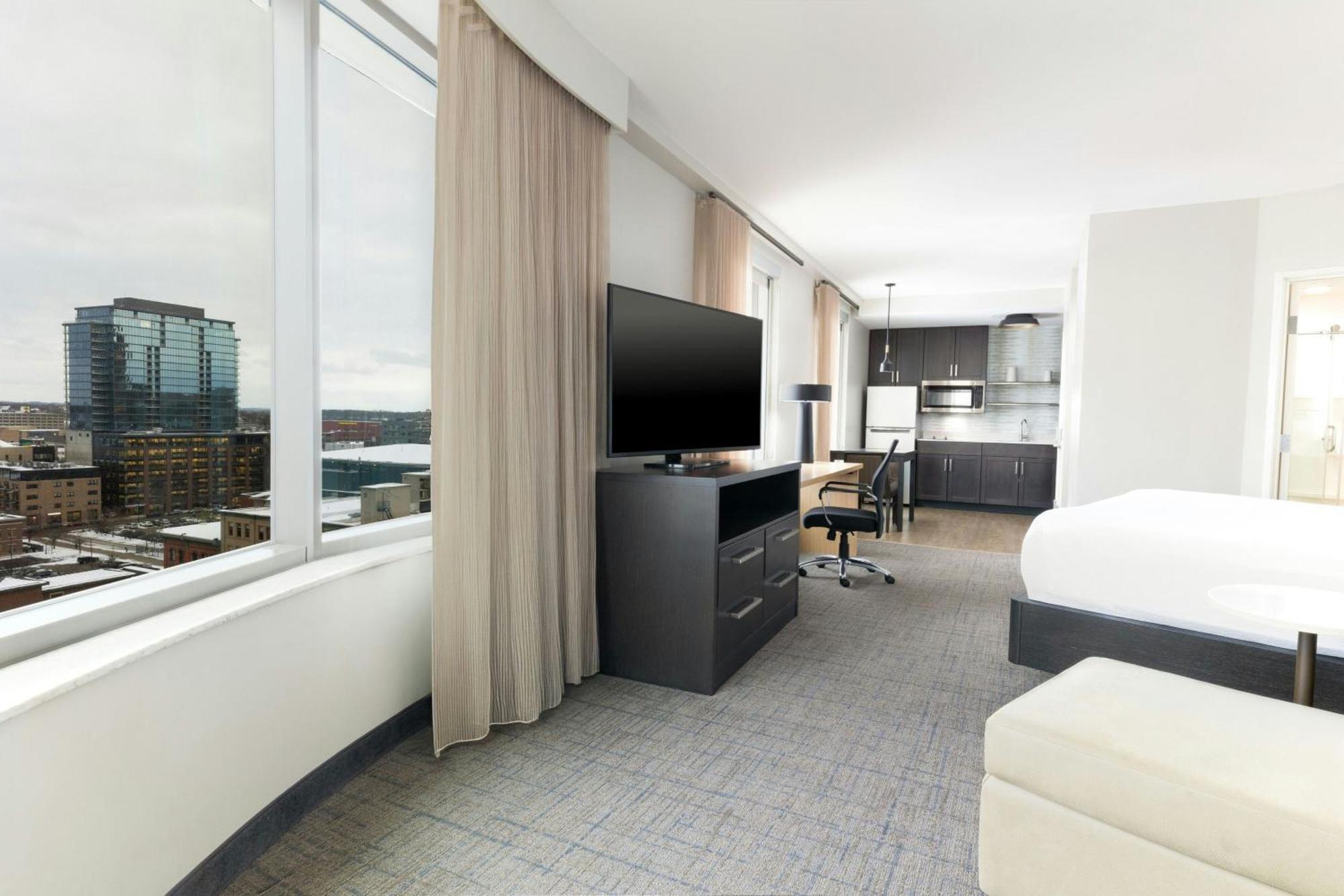 Residence Inn By Marriott Grand Rapids Downtown Exterior foto